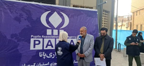 غرفه خبرگزاری پانا، وعده دیدار دانش‌آموزان در راهپیمایی 22 بهمن