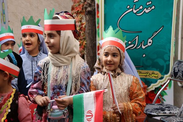 غنچه های بهارستانی آغاز سال تحصیلی را جشن گرفتند