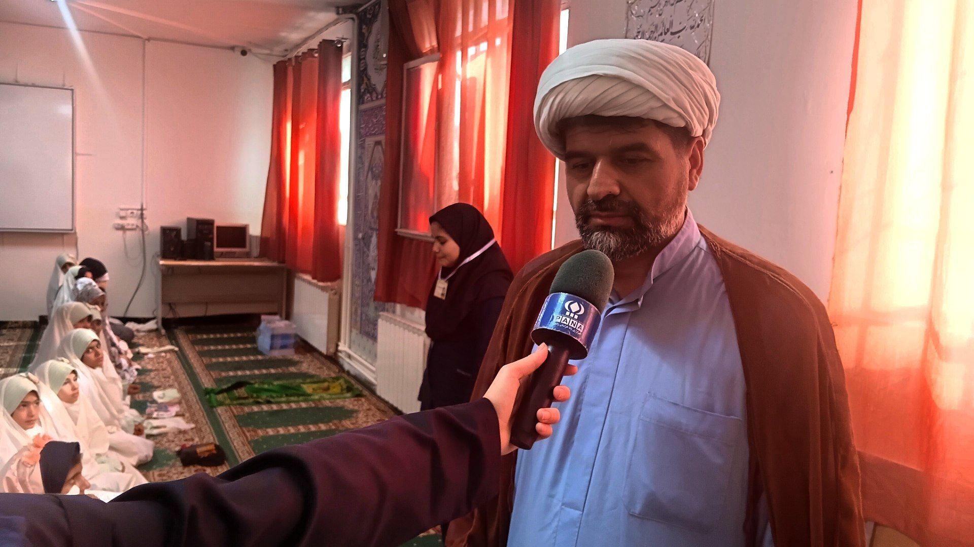  دعوت به نماز وظیفه‌ای خطیر بر دوش مدیران مدارس