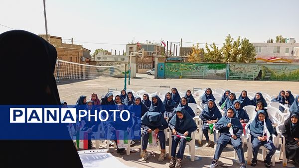 نواختن زنگ مهر و آغاز سال تحصیلی جدید در شهرستان کمیجان