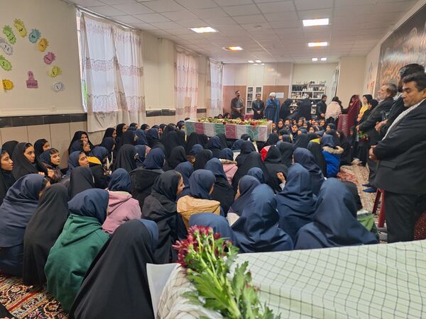 استقبال از شهید گمنام ، تجلی همبستگی و وحدت مردم در پاسداشت شهدا 