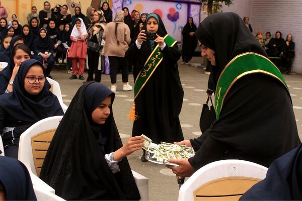 دختران درهای رحمت الهی