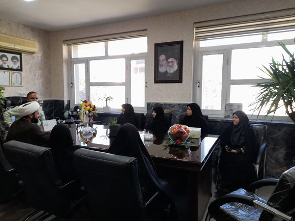 دیدار کادر مدرسه شاهد ارض اقدس با پرسنل نیروی انتظامی