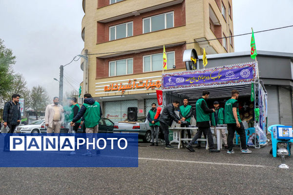 نماز عید فطر در مصلای امام خمینی (ره) ارومیه