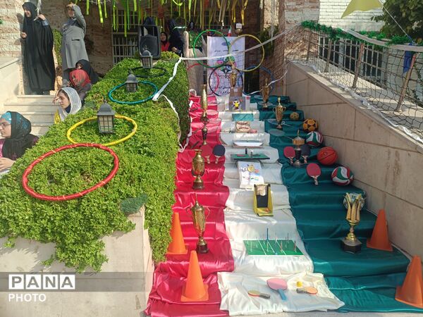المپیاد ورزشی دبیرستان نمونه دولتی آینده‌سازان ناحیه ۴ کرج