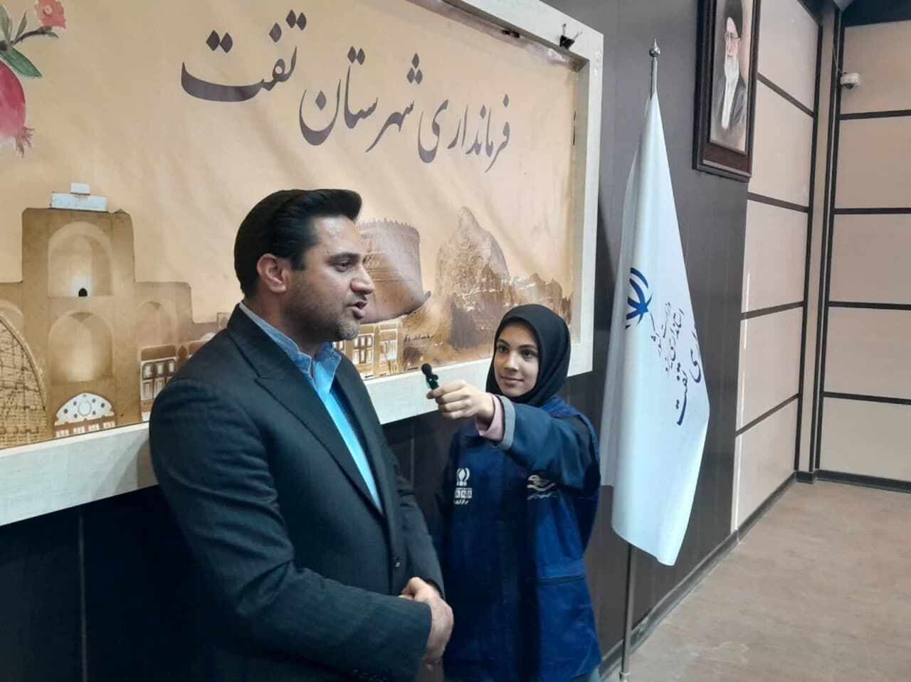 هم‌اندیشی فرماندار تفت با دانش‌آموزان 
