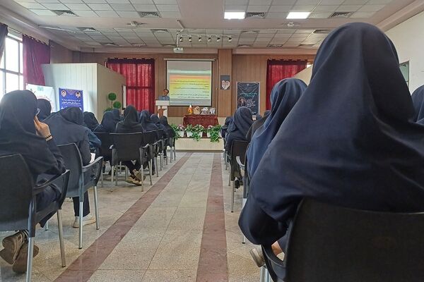 آموزش پدافند غیرعامل در مدارس ناحیه 2 شهرری 