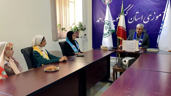 تجلیل از برگزیدگان پویش پهلوان بخوان در یاسوج 