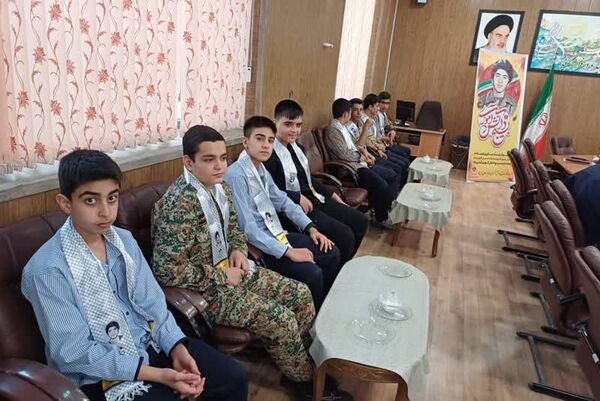 هفته بسیج دانش‌آموزی فرصتی مناسب برای جهاد تبیین 