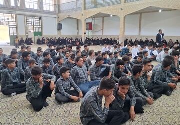 جشن تکلیف پسران مروستی امام رضایی شد