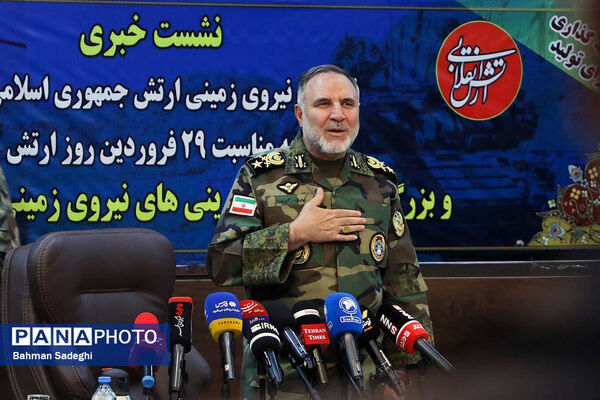 نشست خبری فرمانده نزاجا
