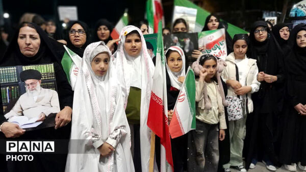 پنجاه شب ایستادگی و مقاومت، مردم قهرمان کوهدشت