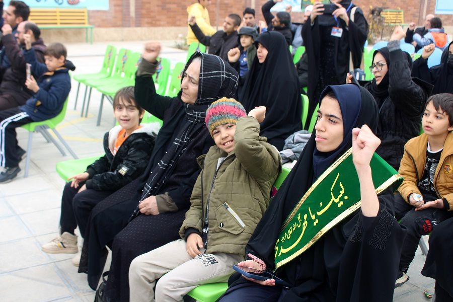 برگزاری دومین یادواره شهدا در مدرسه استثنایی باغچه بان قم