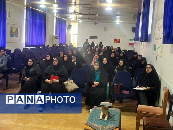 برگزاری گارگاه منبع یابی هوشمند در شهرستان قائمشهر