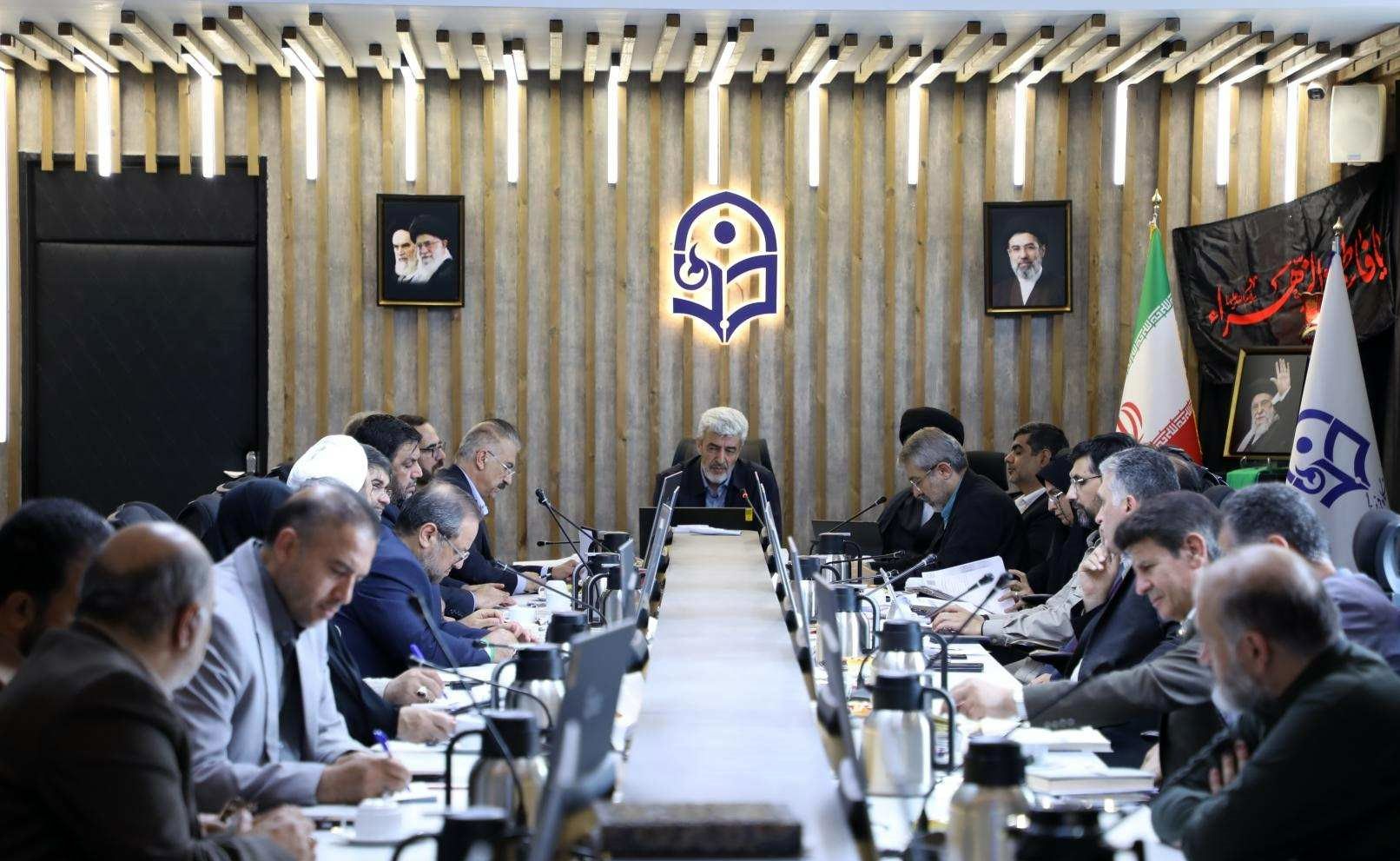نیاز وزارت آموزش و پرورش به ۴۰ هزار معلم در سال جاری/ سند چشم‌انداز «مرجعیت علمی تعلیم‌وتربیت» از سوی دانشگاه فرهنگیان تدوین شد