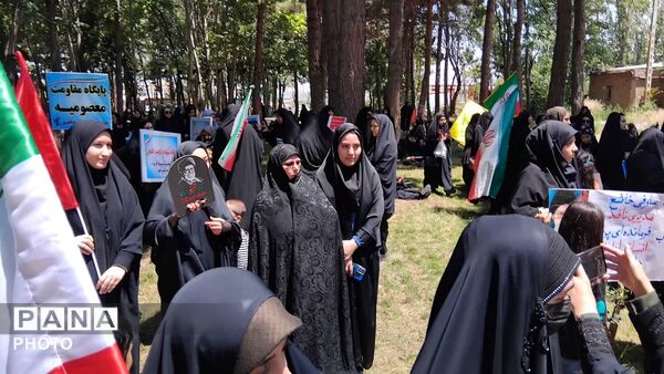 ویژه‌برنامه همگام با تشییع کنندگان آقای شهید ایران در اهر