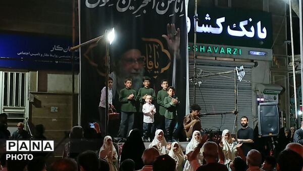 جشن میلاد پیامبر(ص) و امام جعفر صادق(ع) در کمال‌شهر کرج