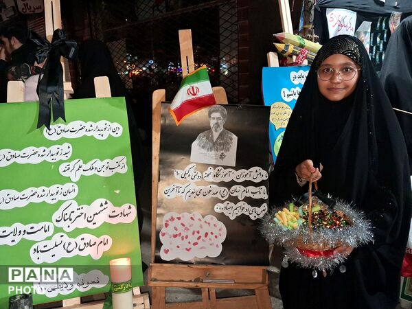 موکب فرهنگی دبیرستان نمونه وکیلی ۱۰ در حسینیه فضل 