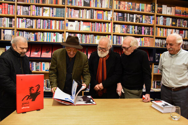 «شاملو؛ صد پرتره» رونمایی شد