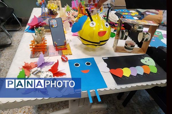 زنگ انقلاب با رونمایی از نمایشگاه دست‌سازه‌ها