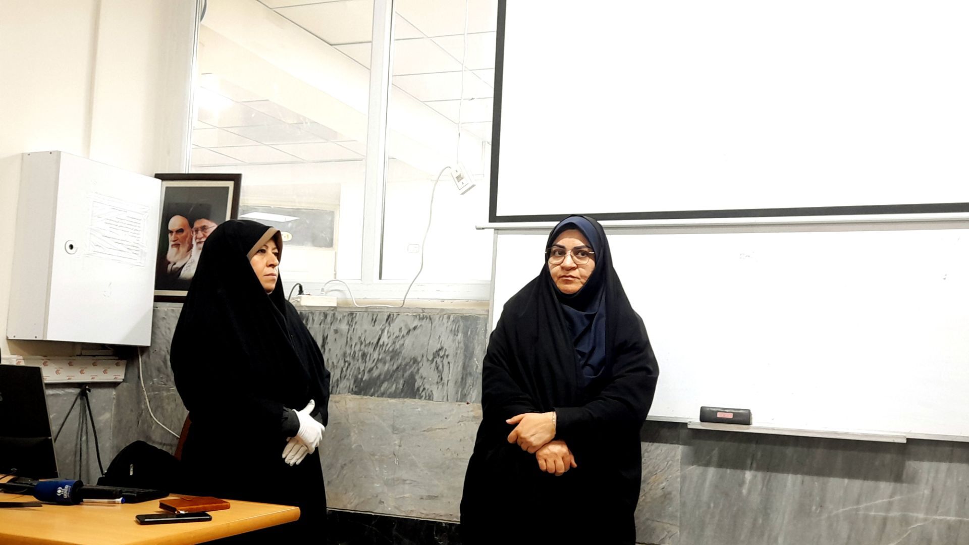 دانشگاه فرهنگیان قطب علوم اجتماعی و آموزش ابتدایی است