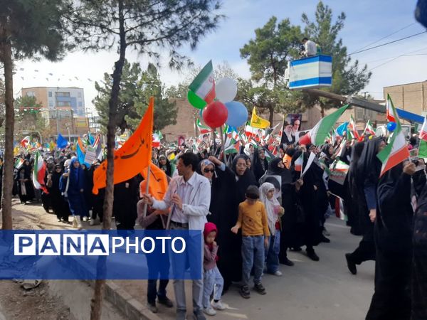 راهپیمایی پیروزی انقلاب اسلامی در کرمان
