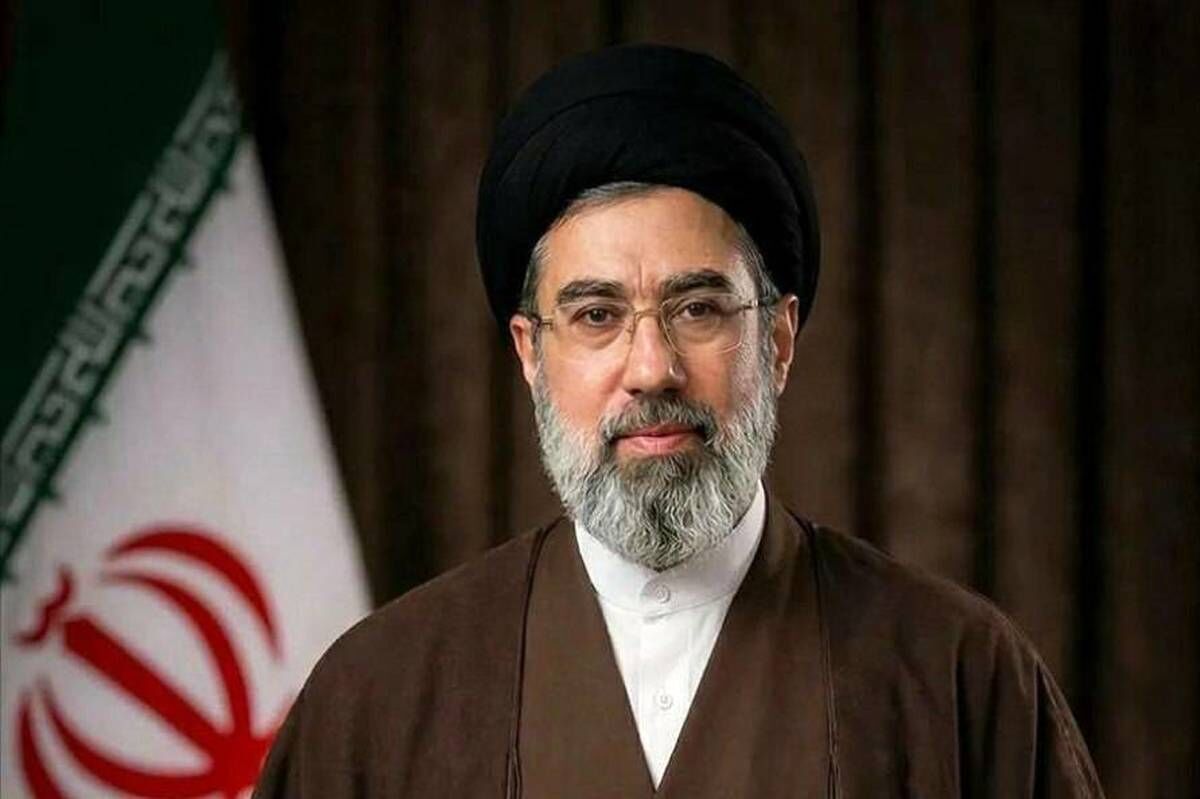 مجلس خبرگان رهبری با انتخاب آیت الله سید مجتبی خامنه‌ای گل طلایی زد