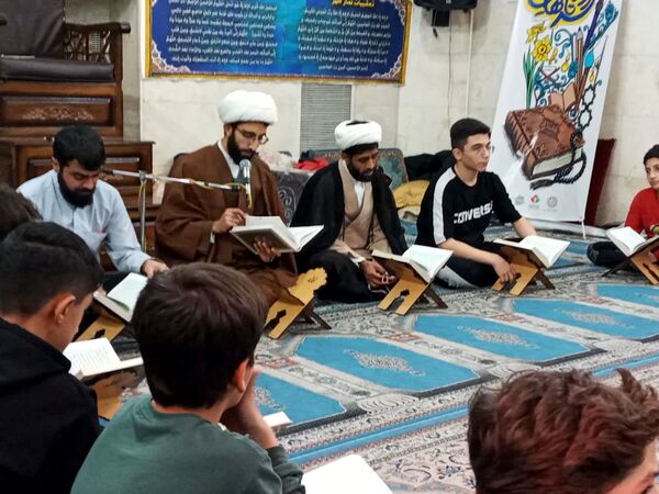 حضور پر شور دانش‌آموزان تهرانی در مراسم معنوی اعتکاف