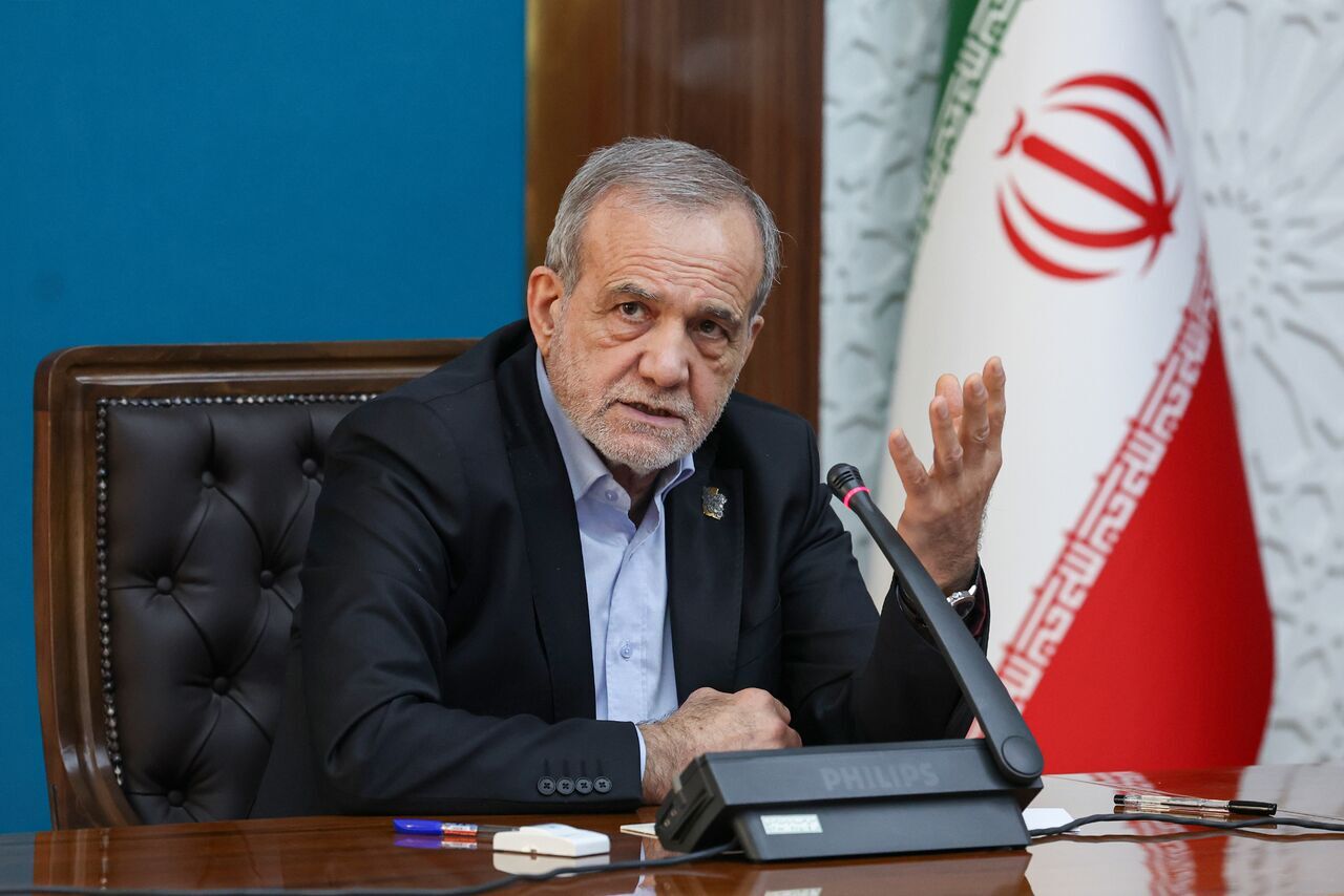 پزشکیان: مذاکرات با هماهنگی و مجوز رهبری در حال انجام است