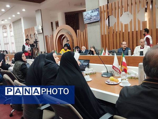 رویداد همدلی اصحاب کتاب و رسانه با جبهه مقاومت در مشهد