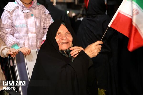 چهل‌وهشتمین شب فریاد «یا مهدی» در خیابان‌های نظرآباد