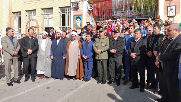 جشن بزرگ دانش‌آموزی فجر انقلاب اسلامی  در اهر