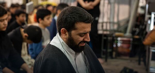 اعتکاف پسران نسل آفتاب