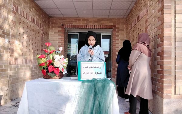 مراسم گرامیداشت هفته بهداشت‌روان و ولادت امام حسن عسگری (ع) در دبیرستان نمونه اندیشه شهرستان کاشمر
