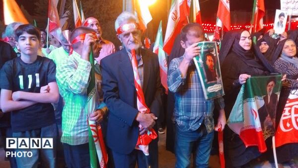 همزمان با سراسر کشور؛ صد و شصت و نهمین شب «بیعت با رهبری» در نورآباد