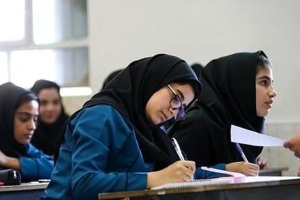 استرس جنگی تاثیر بسیاری بر تمرکز دانش‌آموزان دارد 