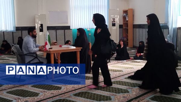 مسابقات قرآن، عترت و نماز در منطقه چاروسا