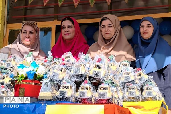 زنگِ مهر در بهارستان دو؛ از فرشته‌ها تا شکوفه‌ها