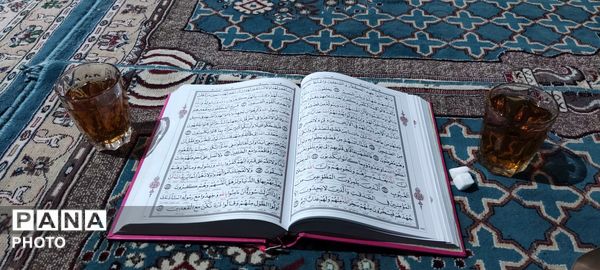  مراسم پرفیض دعای عرفه در مسجد قدس نیشابور