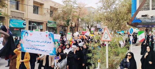 راهپیمایی روز13 آبان در شهر کلات برگزار شد