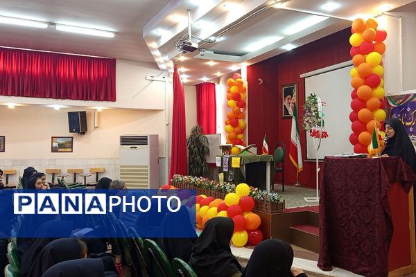 افتتاحیه مسابقات درس‌هایی از قرآن در دبیرستان راضیه شکرایی ناحیه دو شهرری 