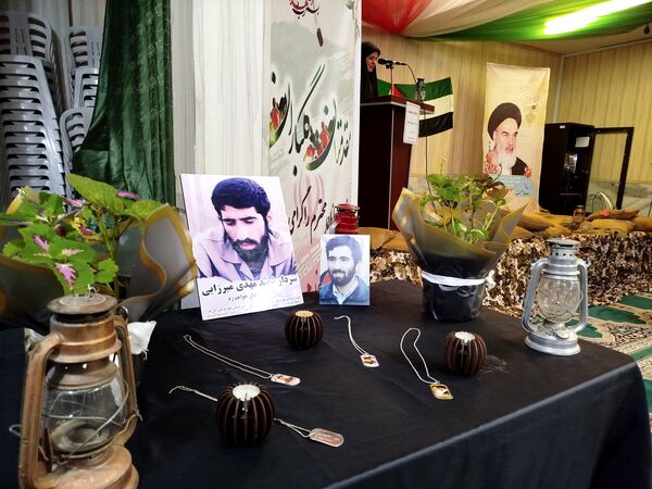 یادواره شهدا در دبیرستان شاهد فاطمیه مشهد