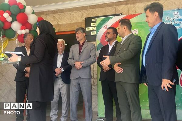 جشن شکوفه‌ها در ملارد؛ آغاز یک مسیر شیرین برای دانش‌آموزان کلاس اولی
