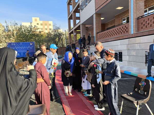 افتتاح هنرستان شهید یاریجانی با حضور یومیکو ایشیکاوا، نماینده سازمان ملل متحد