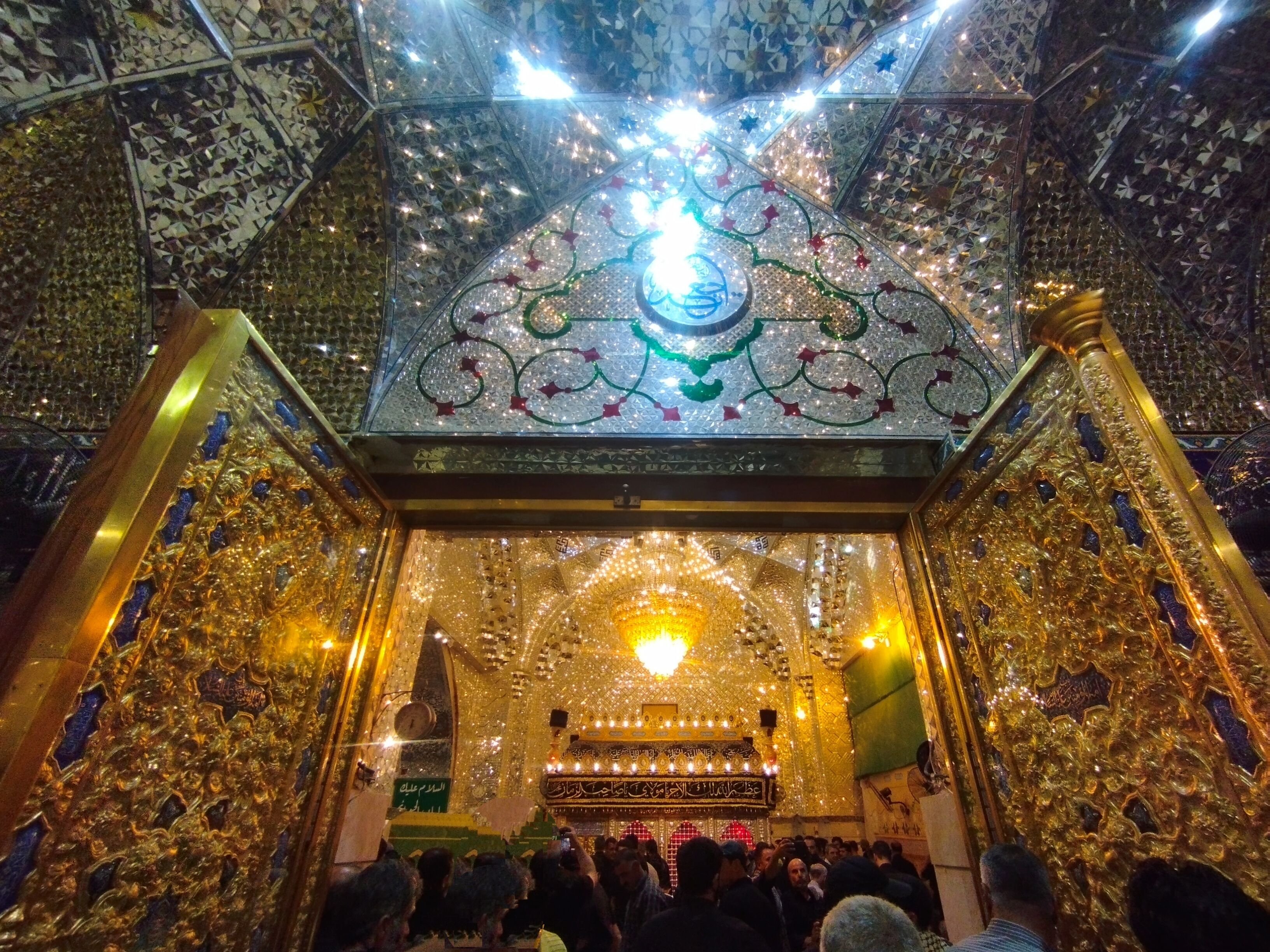 قاب های دیدنی از حرم سید محمد(ع) عموی حضرت صاحب‌الزمان(عج) در شهر بلد عراق