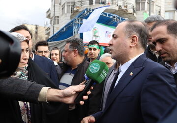 راهپیمایی ۲۲ بهمن پیام روشنی برای دشمنان ایران دارد