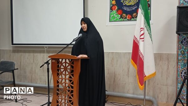مراسم بزرگداشت چهلمین روز شهادت امام شهید امت و شهدای دبستان میناب 