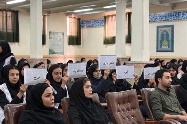 مراسم افتتاحیه طرح مکمل‌یاری ویتامین D و آهن در دبیرستان علامه جعفری