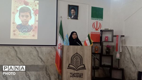 دیدار مسئولان آموزش و پرورش با خانواده شهدا، یادبودی برای بزرگداشت شخصیت‌های والای وطن