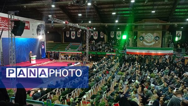 جلوه‌هایی از یادواره شهدای استان قم